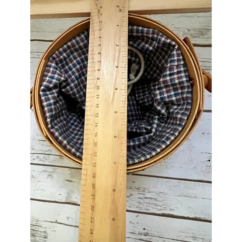 Longaberger Woven Memories Basket 2002 Red Natural Star Liner Small 7.5in